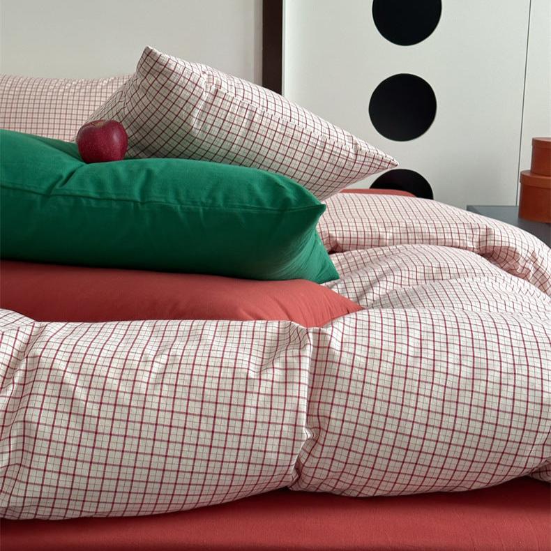 Classic Checkered  Bedding Set