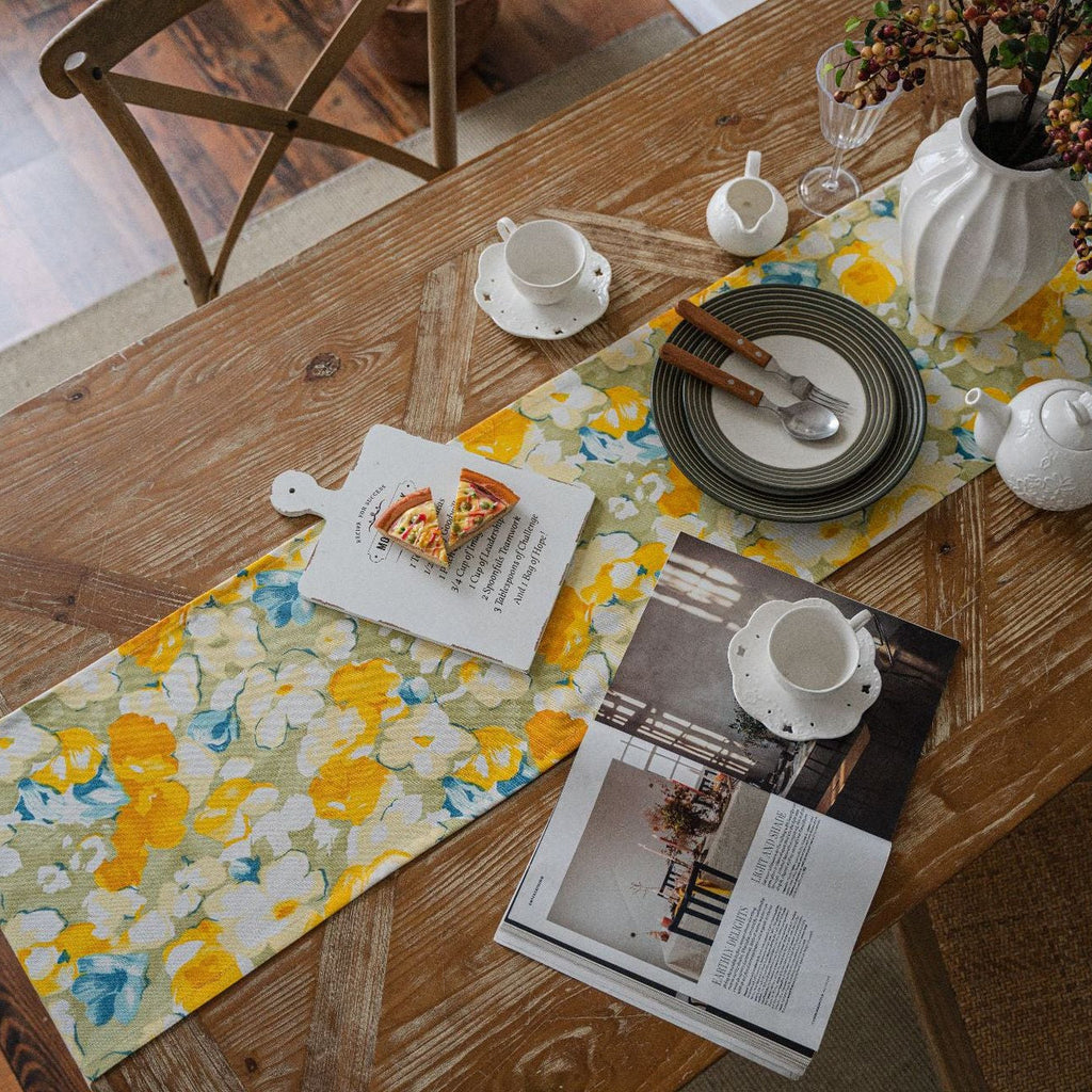Sunshine Meadow Tassel Runner