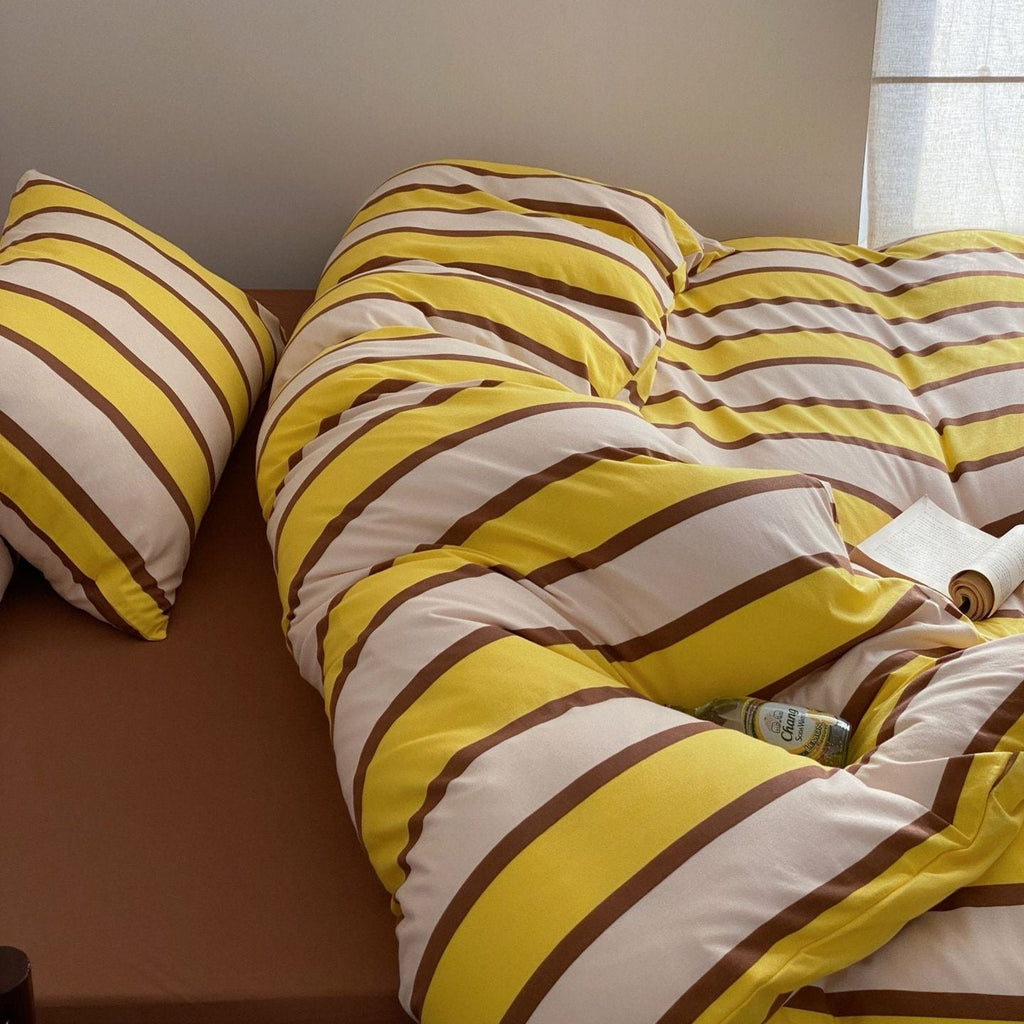 Lively Shades Cotton Bedding Set