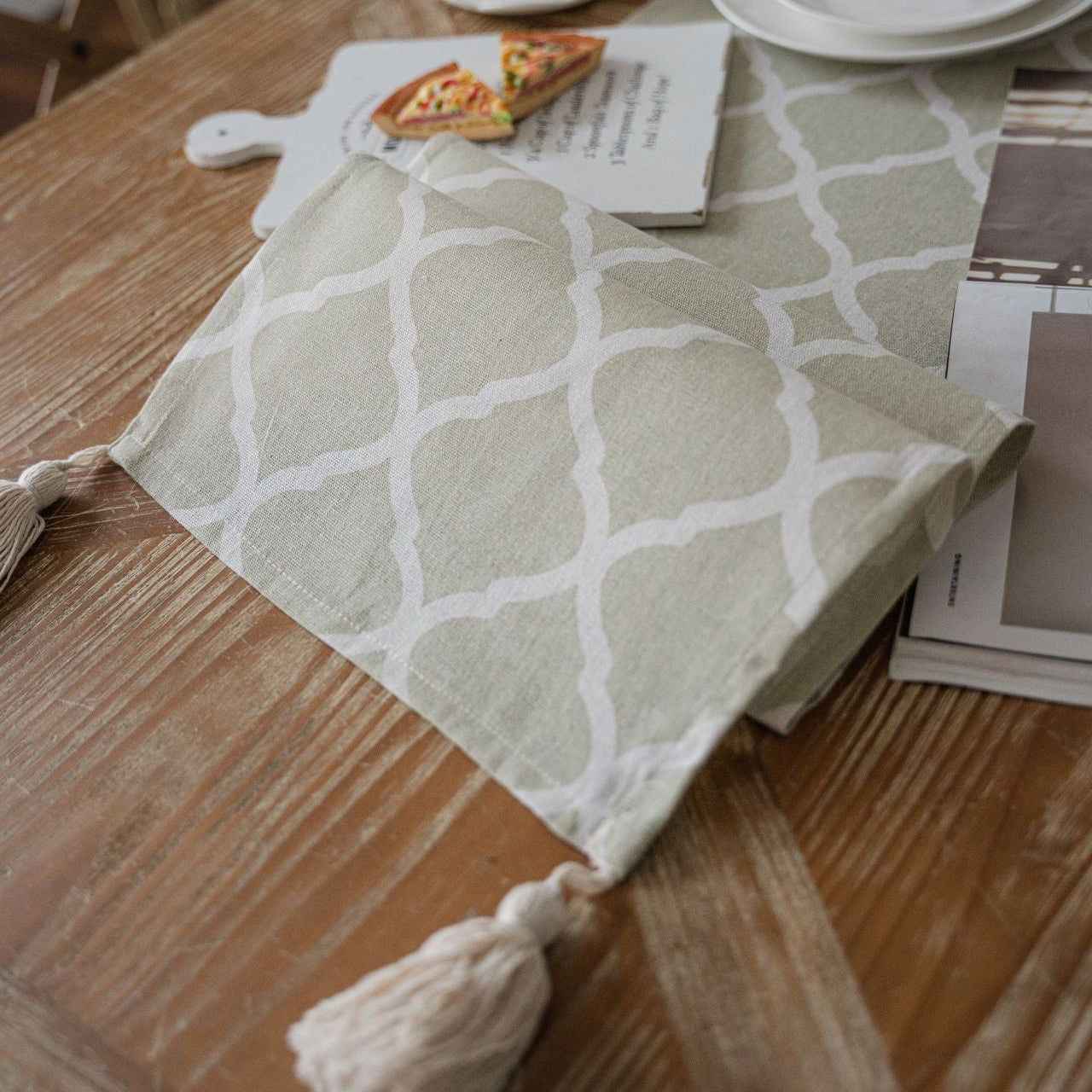 Soft Sage Rhombus Tassel Runner