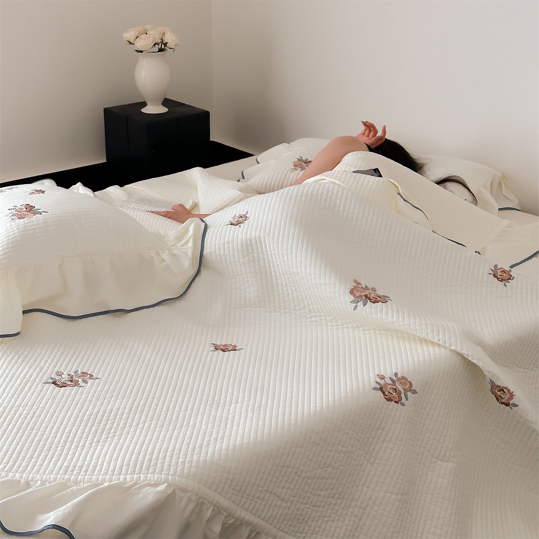 Mini Rose Texture Bedding Set