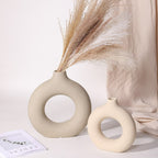 Opulent Interlocking Rings Vase
