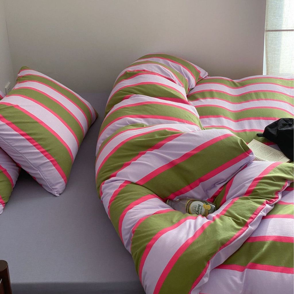 Lively Shades Cotton Bedding Set