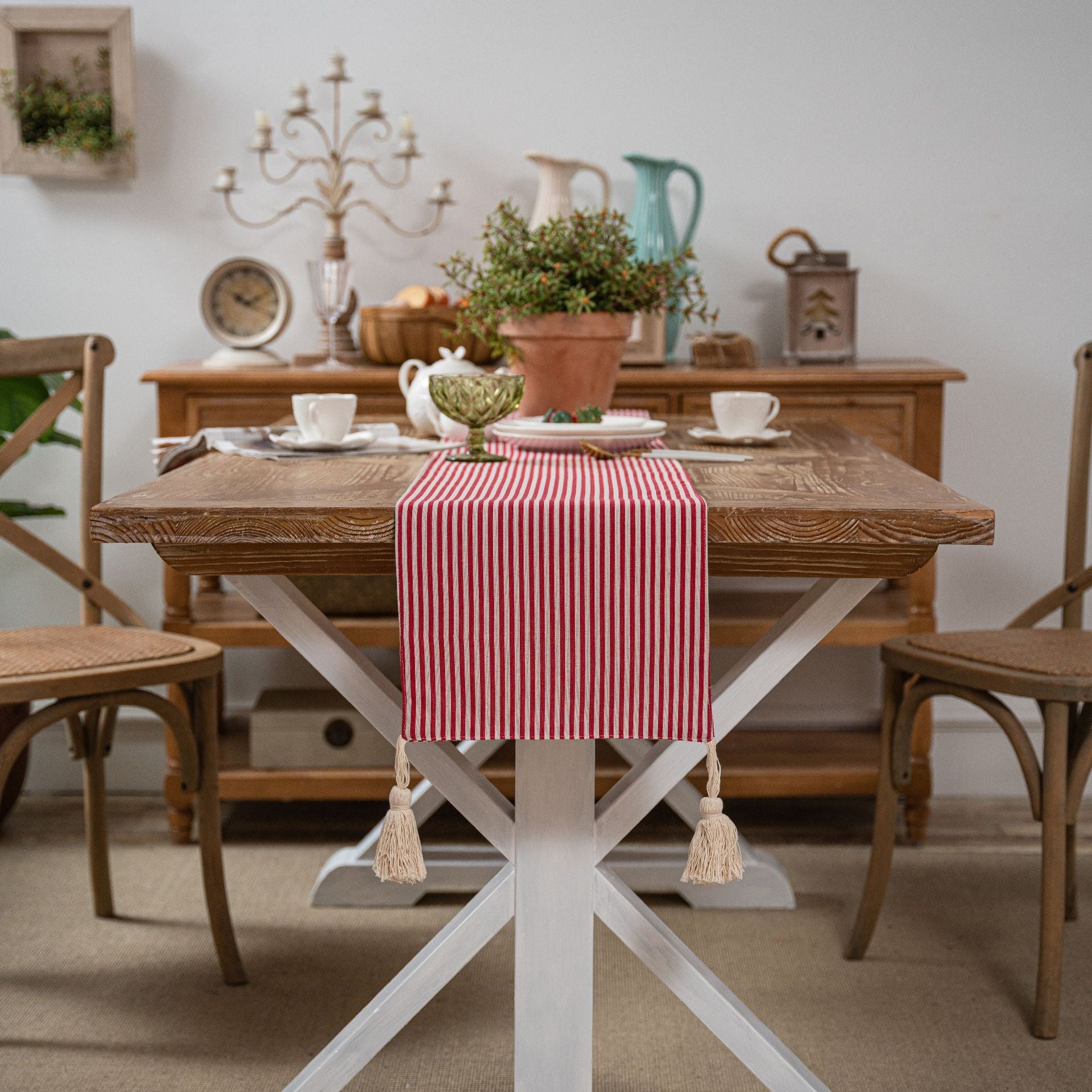 Simple Stripe Tassel Runner