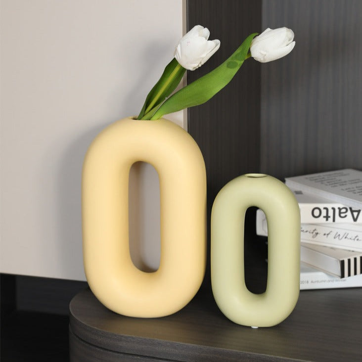 Doughnut Vase