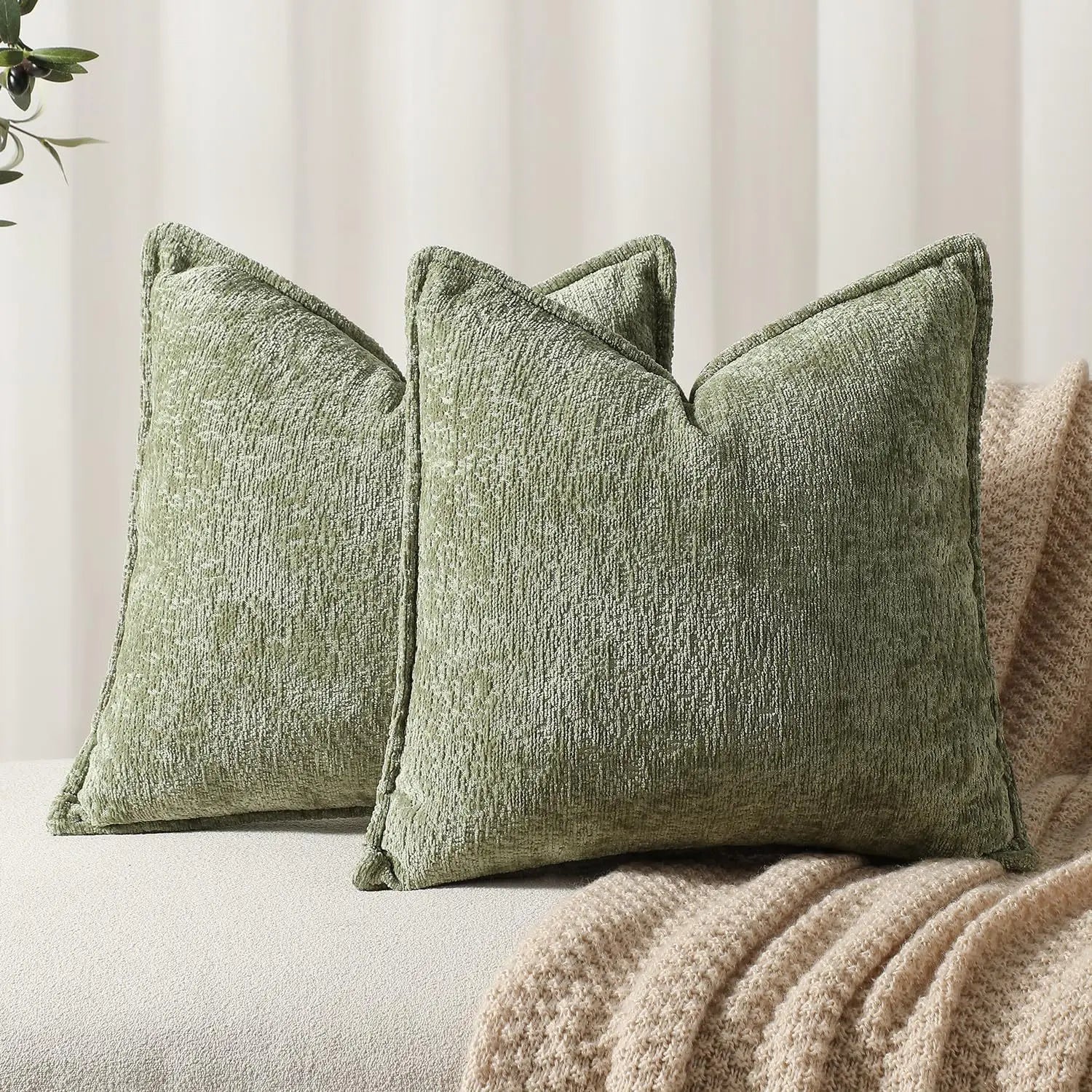 Harlowe Chenille Pillow Case