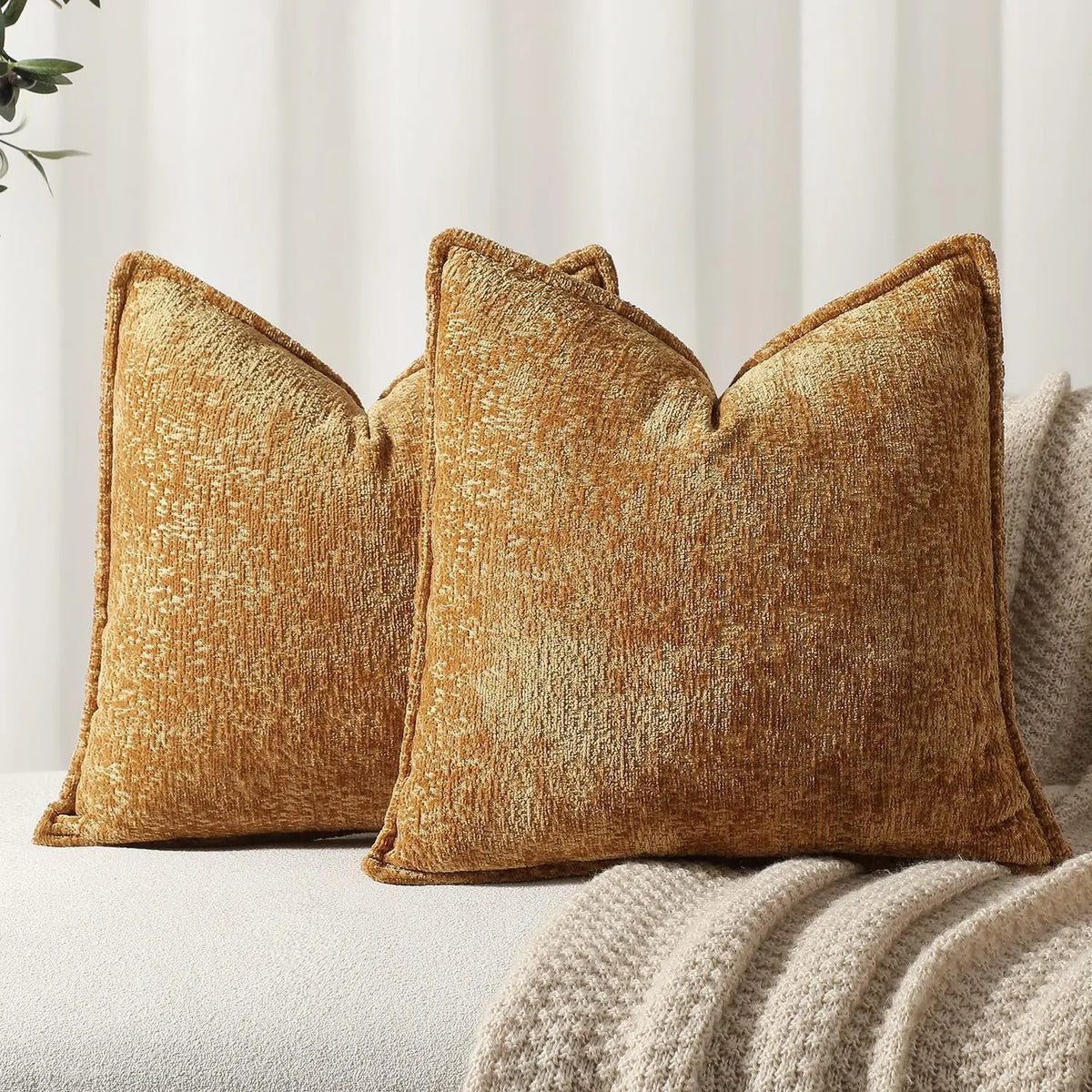 Harlowe Chenille Pillow Case