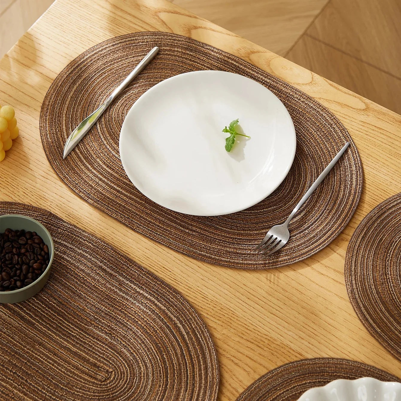 Marlo Woven Oval Placemats