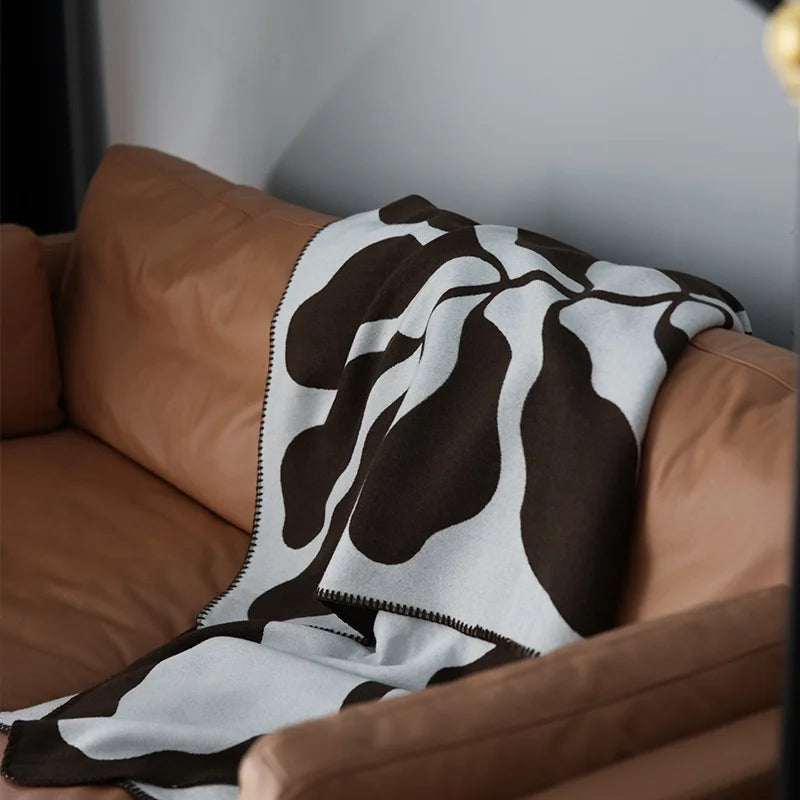Luno Coral Fleece Blanket