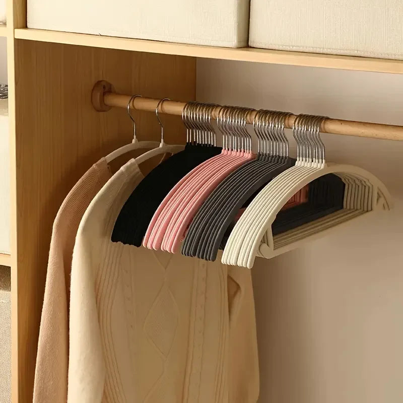 Arlo Anti-Slip Hanger