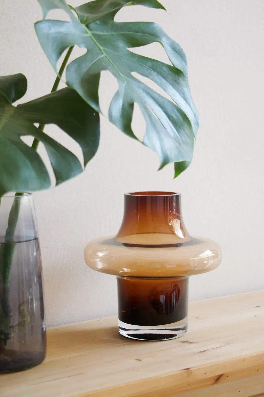 Sleek Line Glass Vase