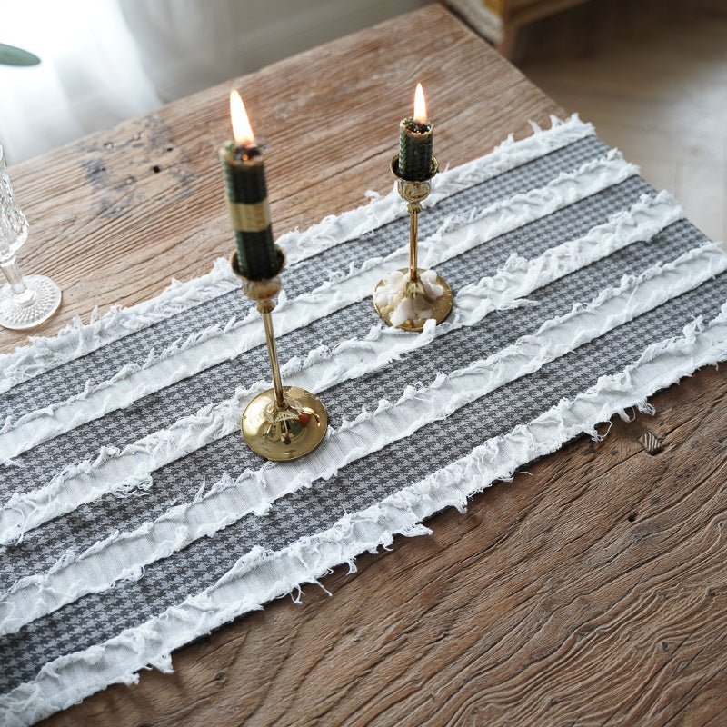 American Countryside Table Runner