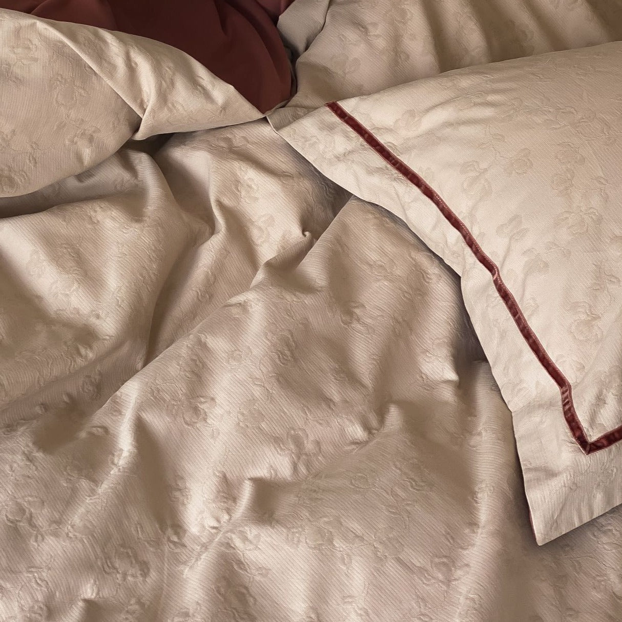 Autumn Bloom Embroidery Bedding Set