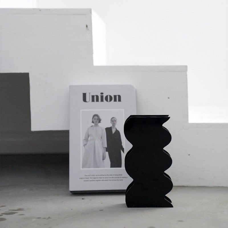 Bauhaus Dark Acrylic Vase