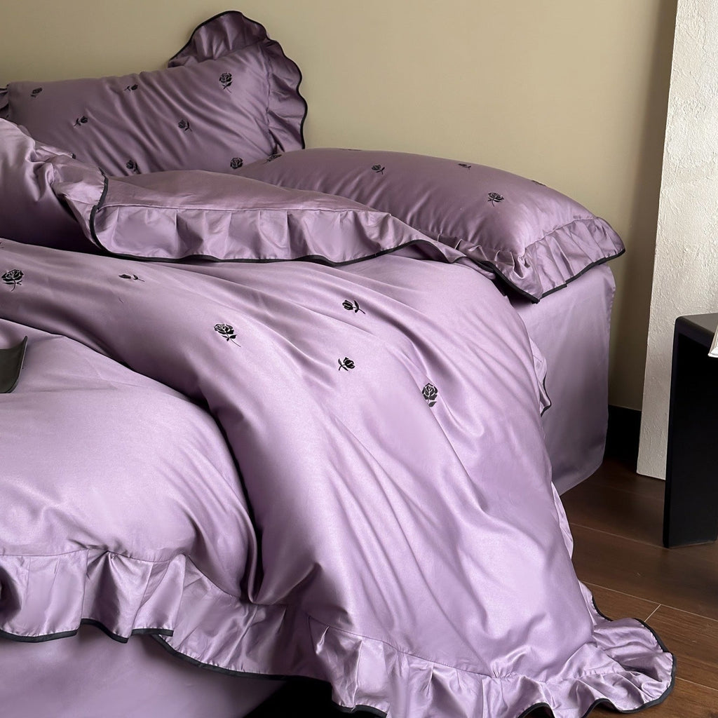 Black Rose Ruffle Bedding Set