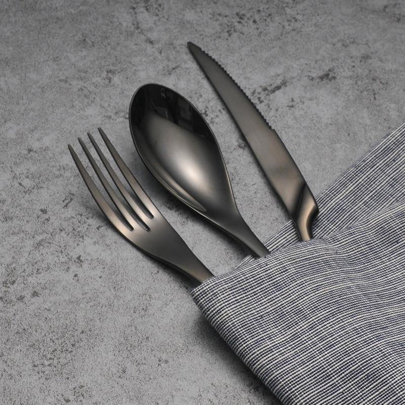 Black Cutlery Set