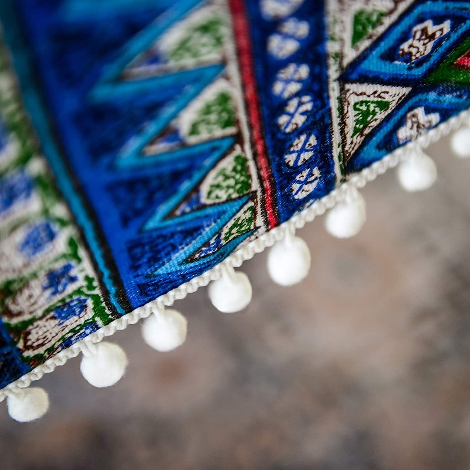 Bohemian Days Diamond Tassel Table Cloth