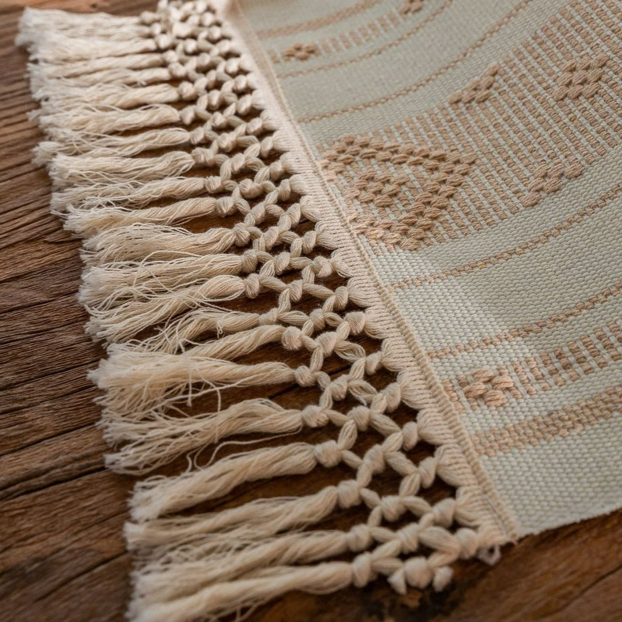 Bohemian Woven Tassel Table Runner