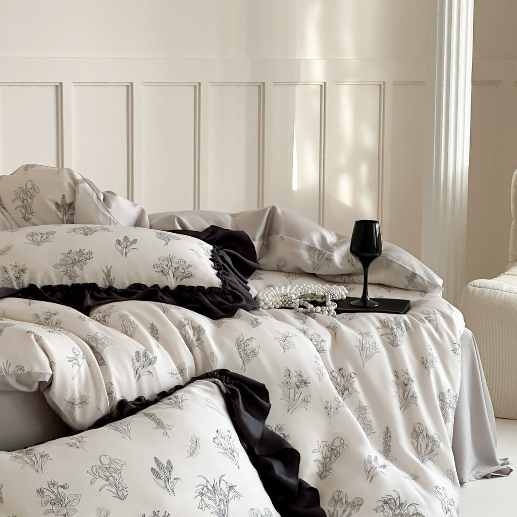 Bouquet Drawing Bedding Set