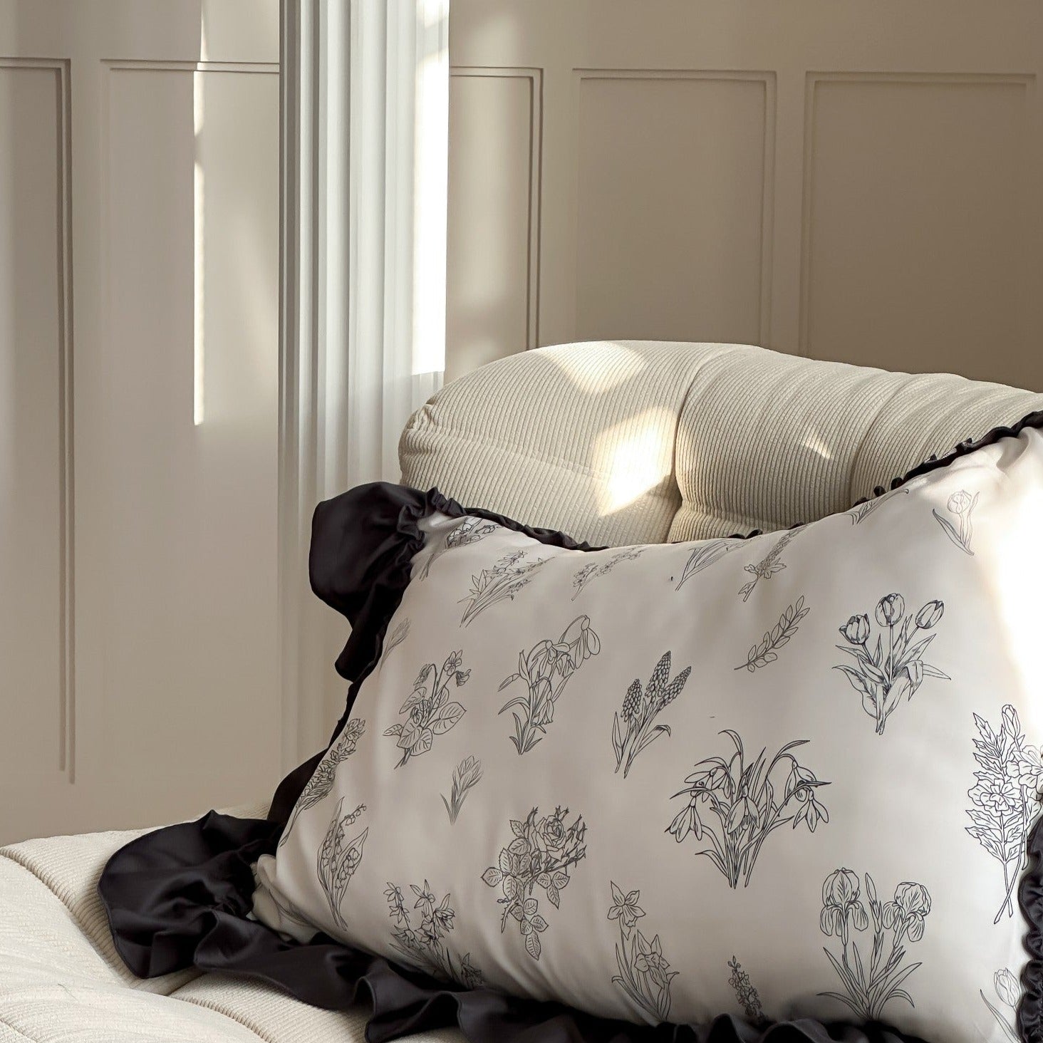 Bouquet Drawing Bedding Set