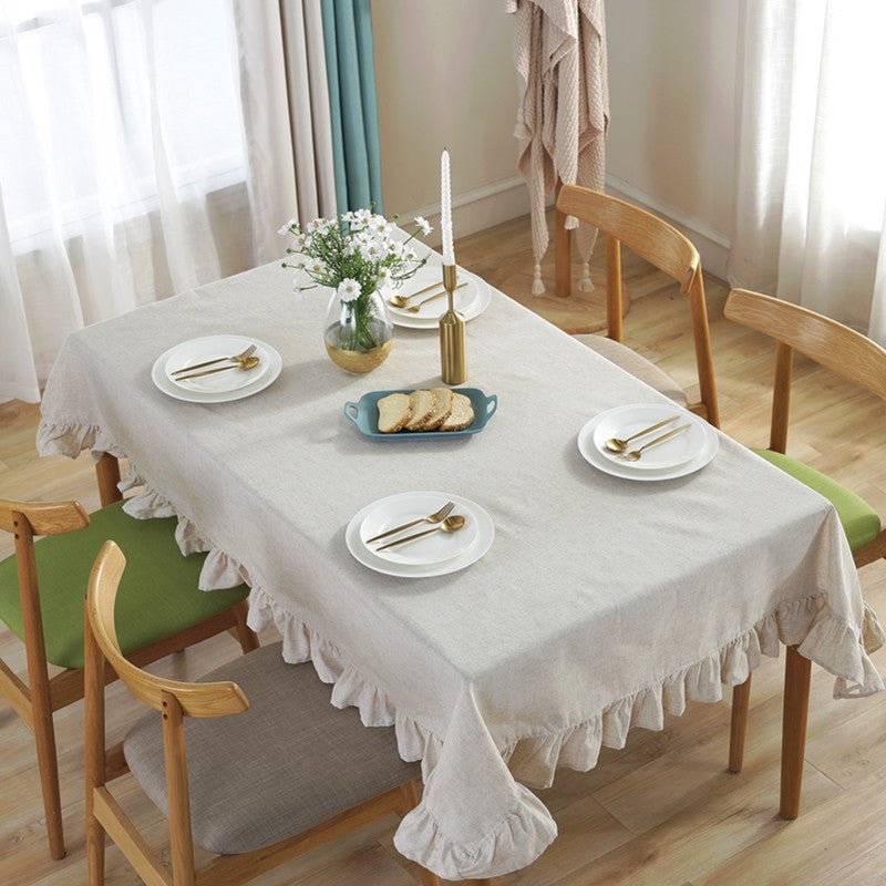 Bridgefield  Tablecloth