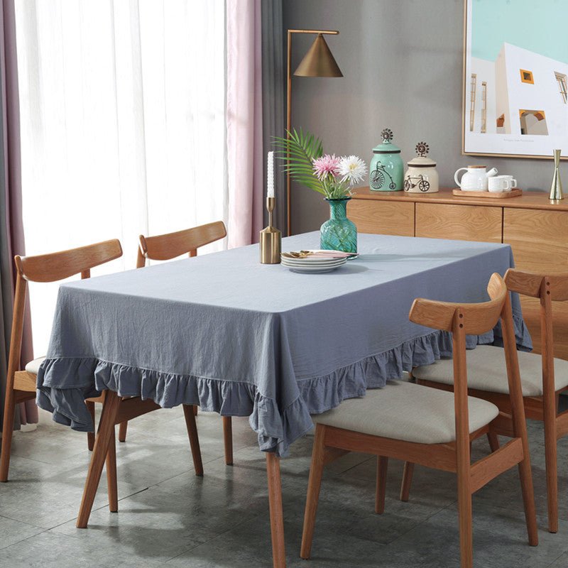 Bridgefield  Tablecloth