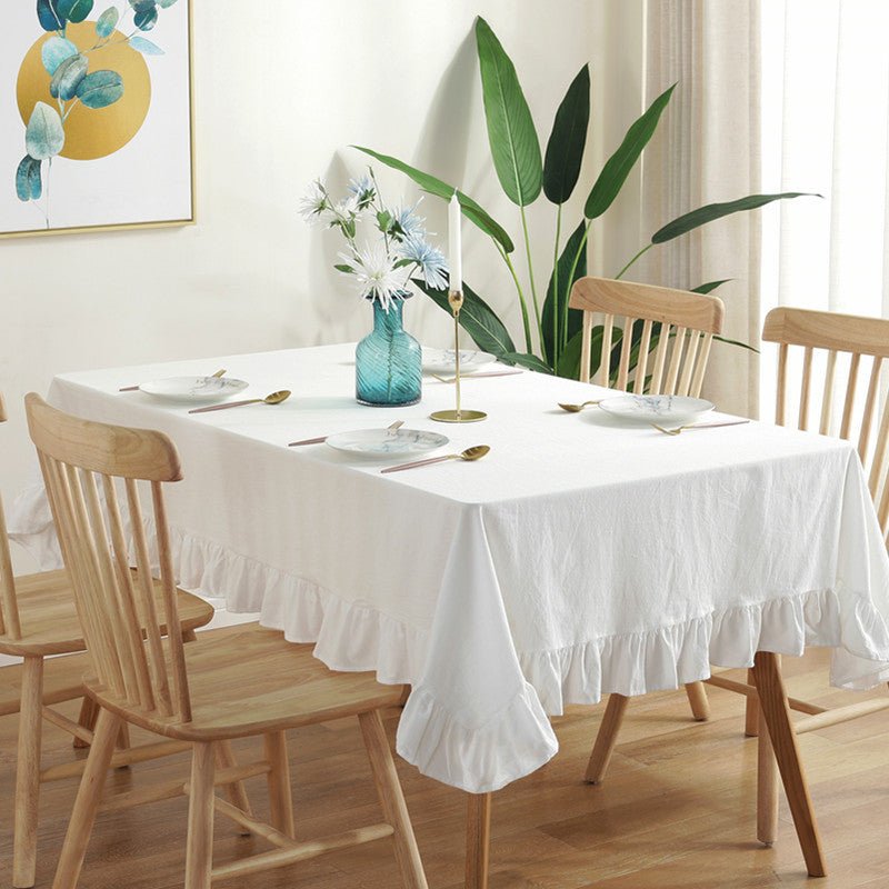 Bridgefield  Tablecloth