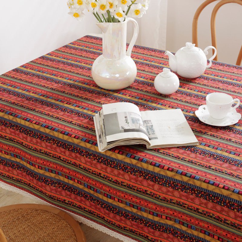Broderie Tablecloth