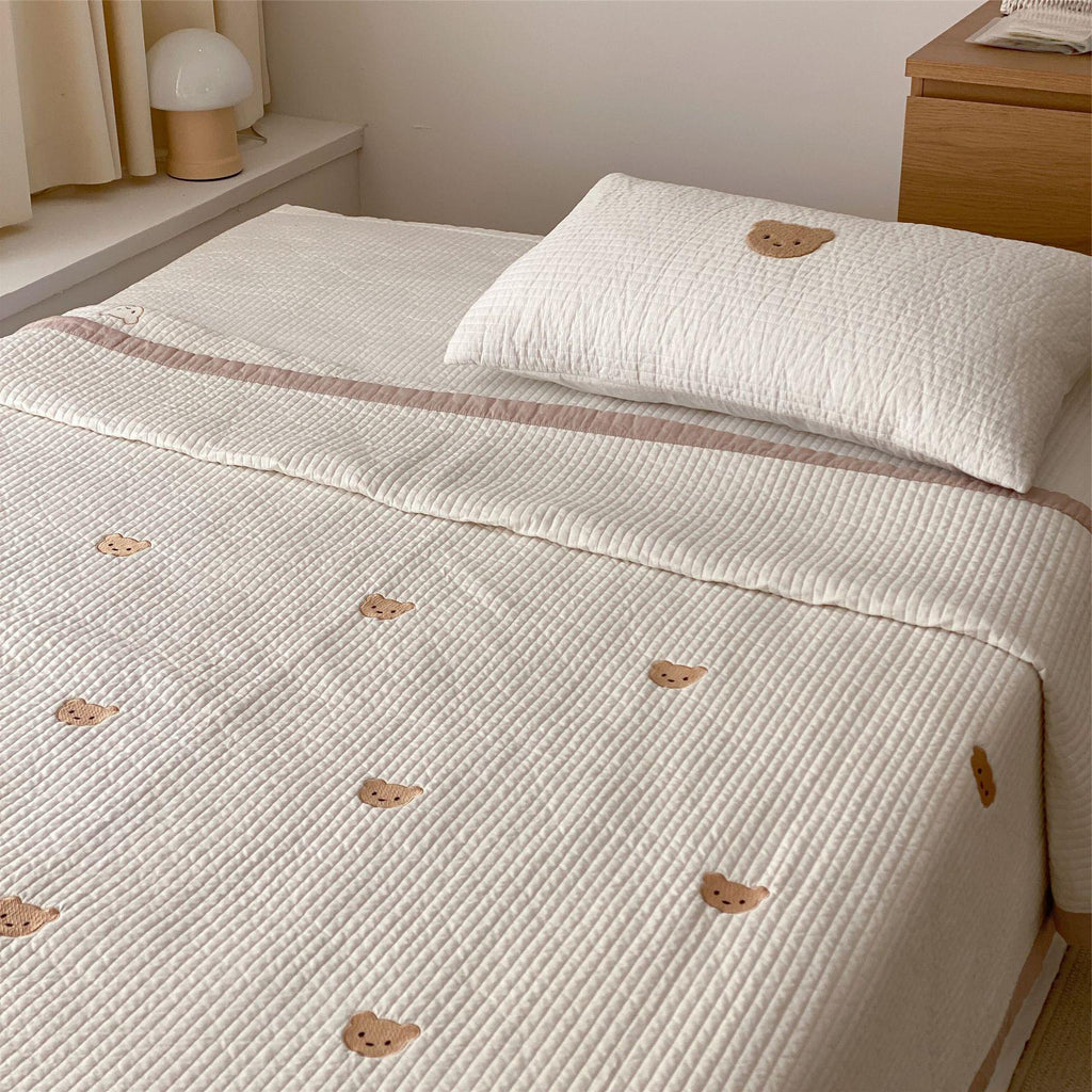 Brown Bear Bedding Set