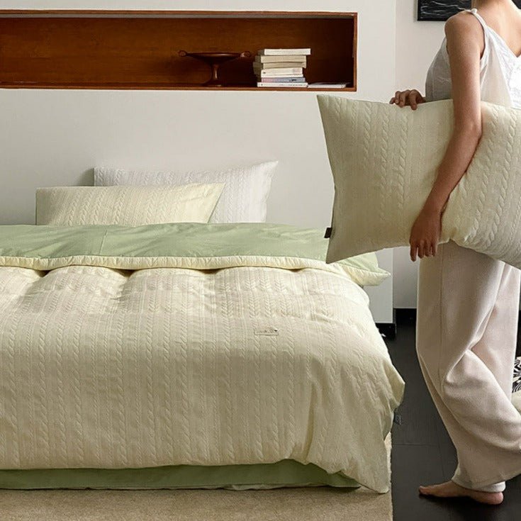 Cable Knit Bedding Set