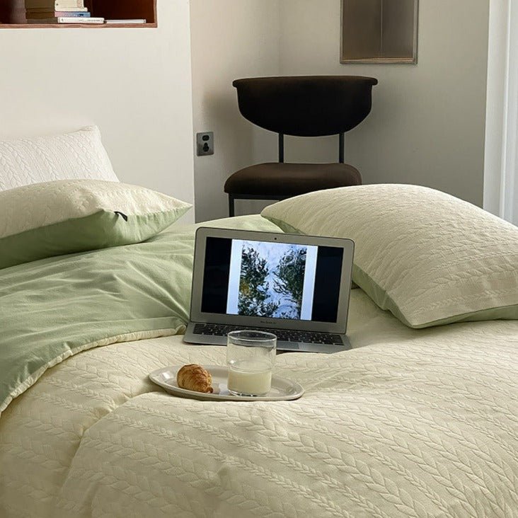 Cable Knit Bedding Set