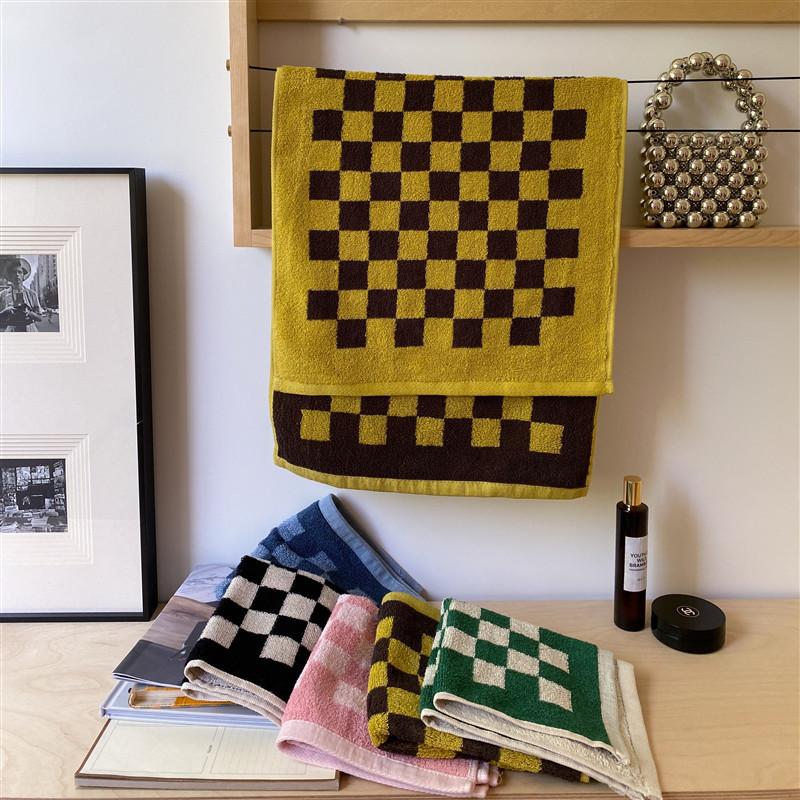 Checkerboard Plus Towel