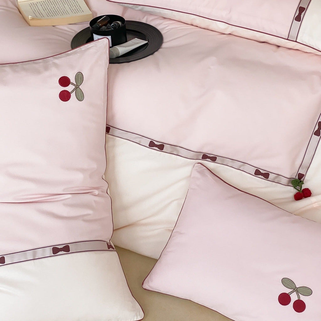 Cherry Drops Bedding Set