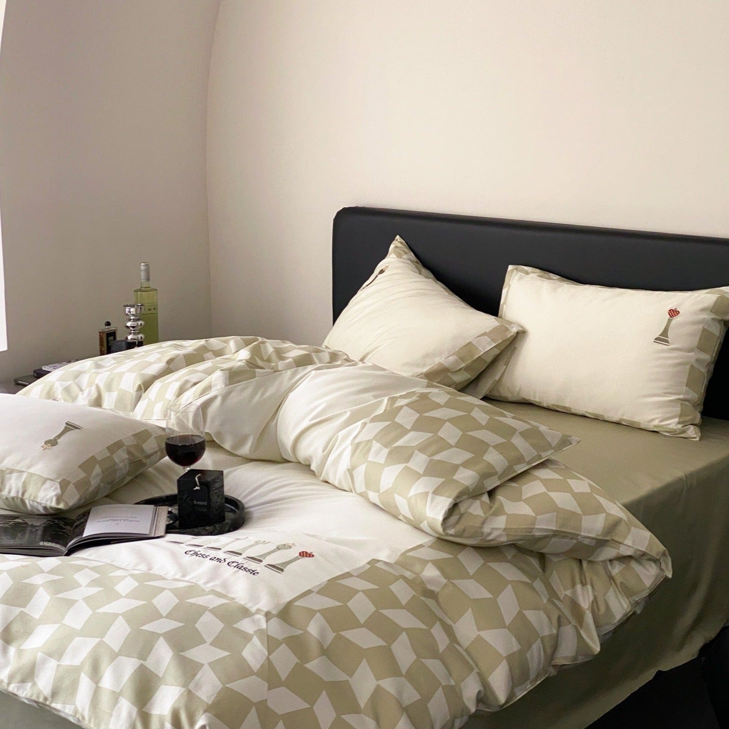 Chess and Classic Bedding Set