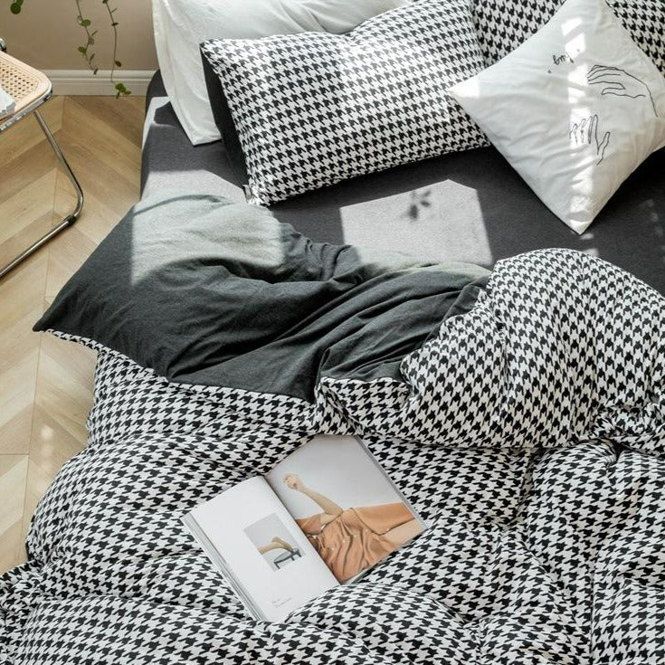 Classic Houndstooth Bedding Quilt Cover Set
