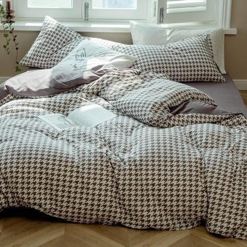 Classic Houndstooth Bedding Quilt Cover Set