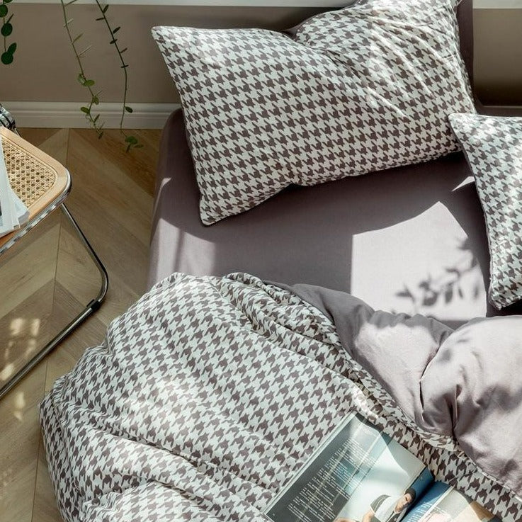 Classic Houndstooth Bedding Quilt Cover Set