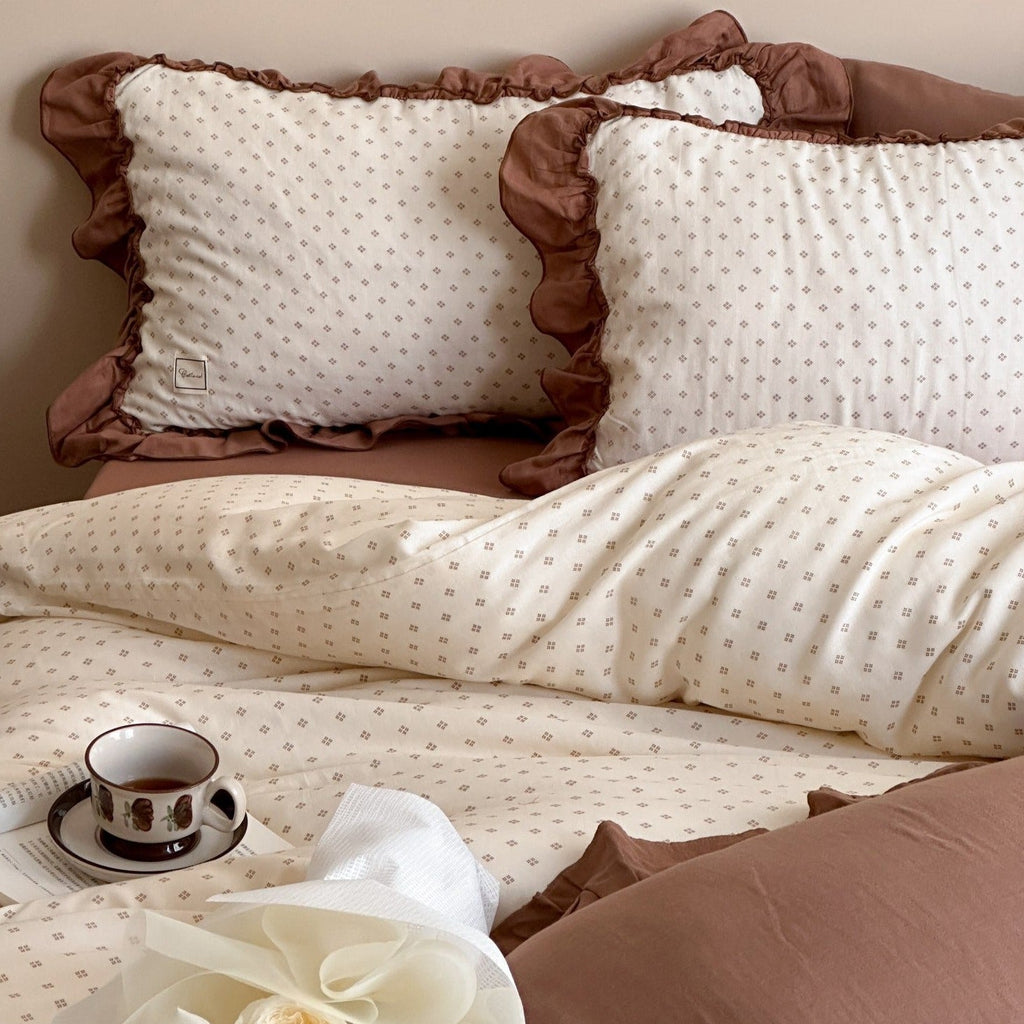 Coffee Snow Ruffle Bedding Set
