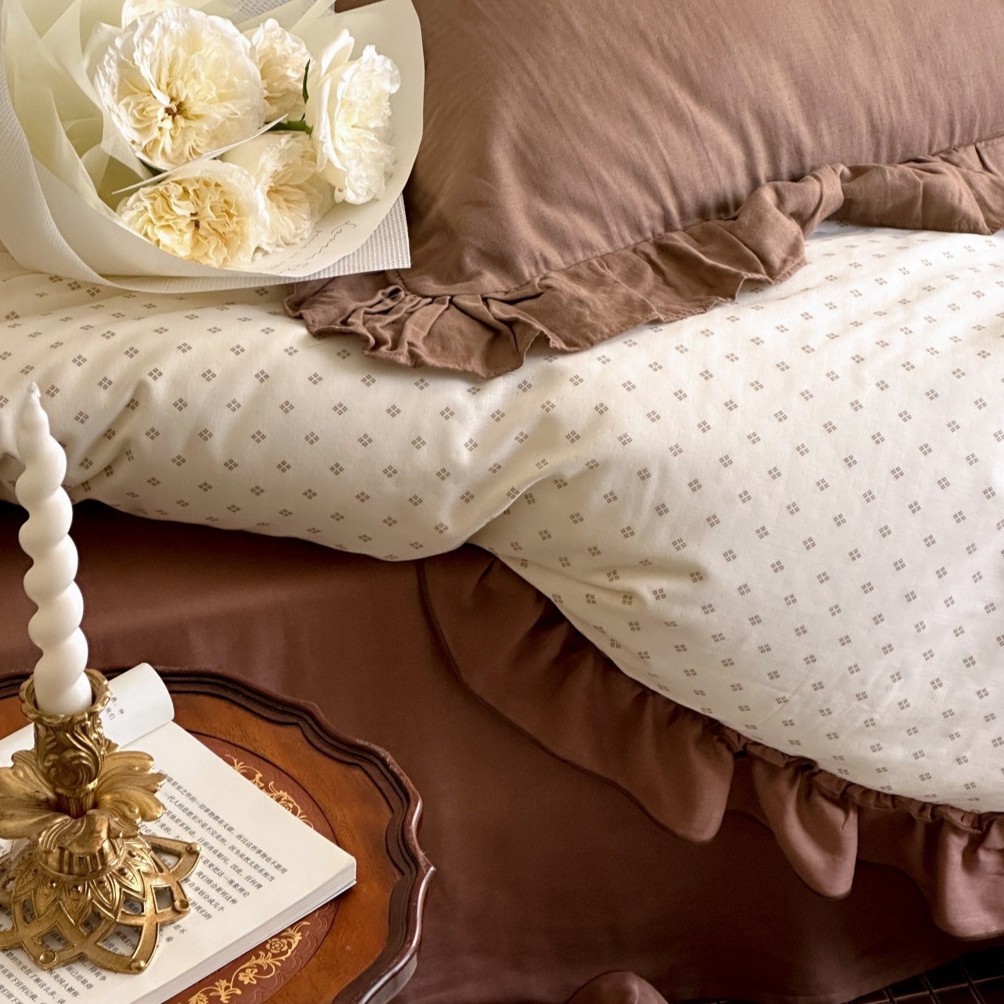 Coffee Snow Ruffle Bedding Set