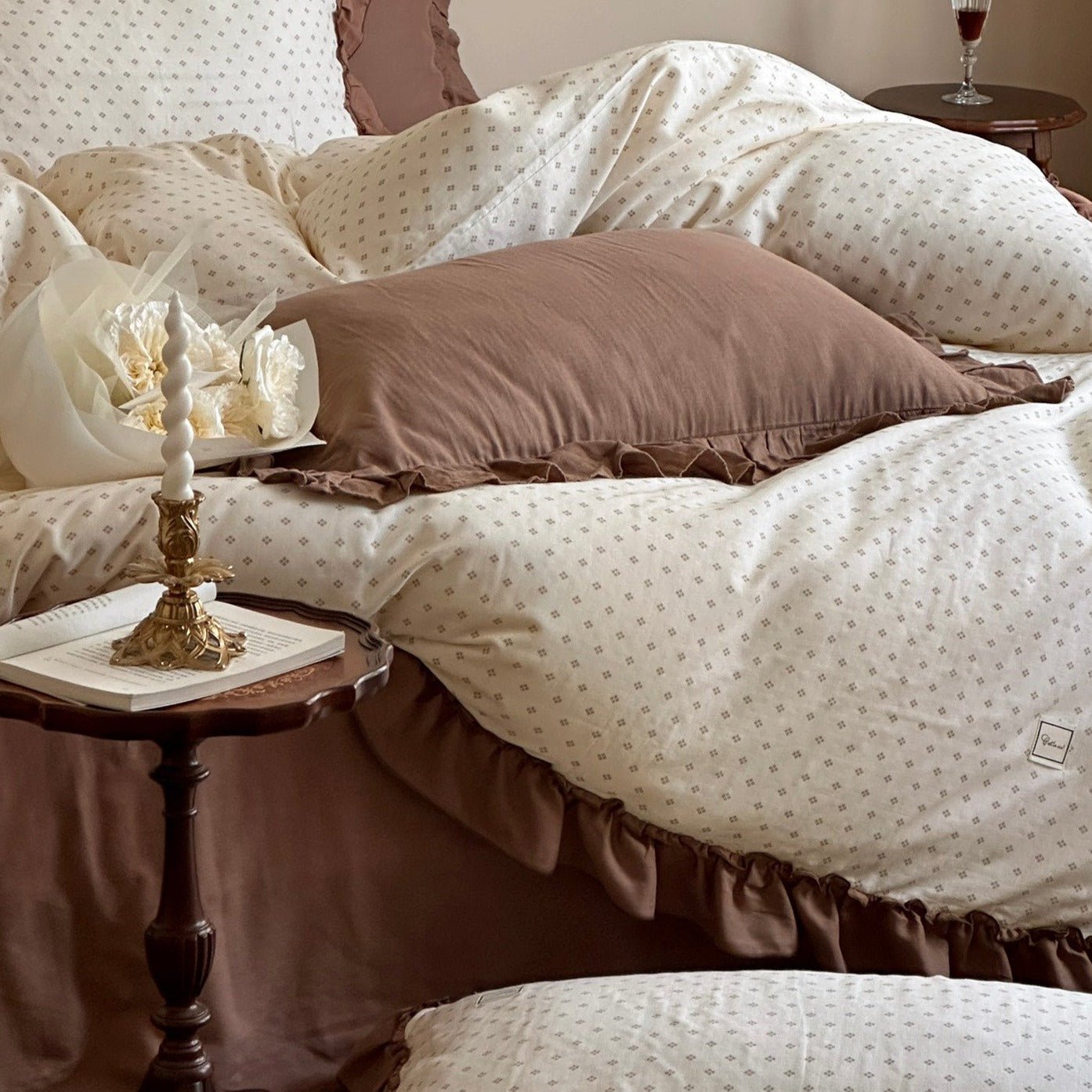 Coffee Snow Ruffle Bedding Set
