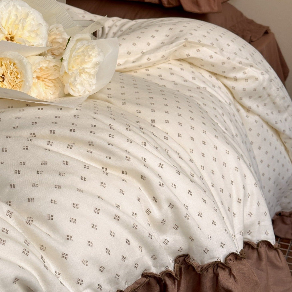 Coffee Snow Ruffle Bedding Set