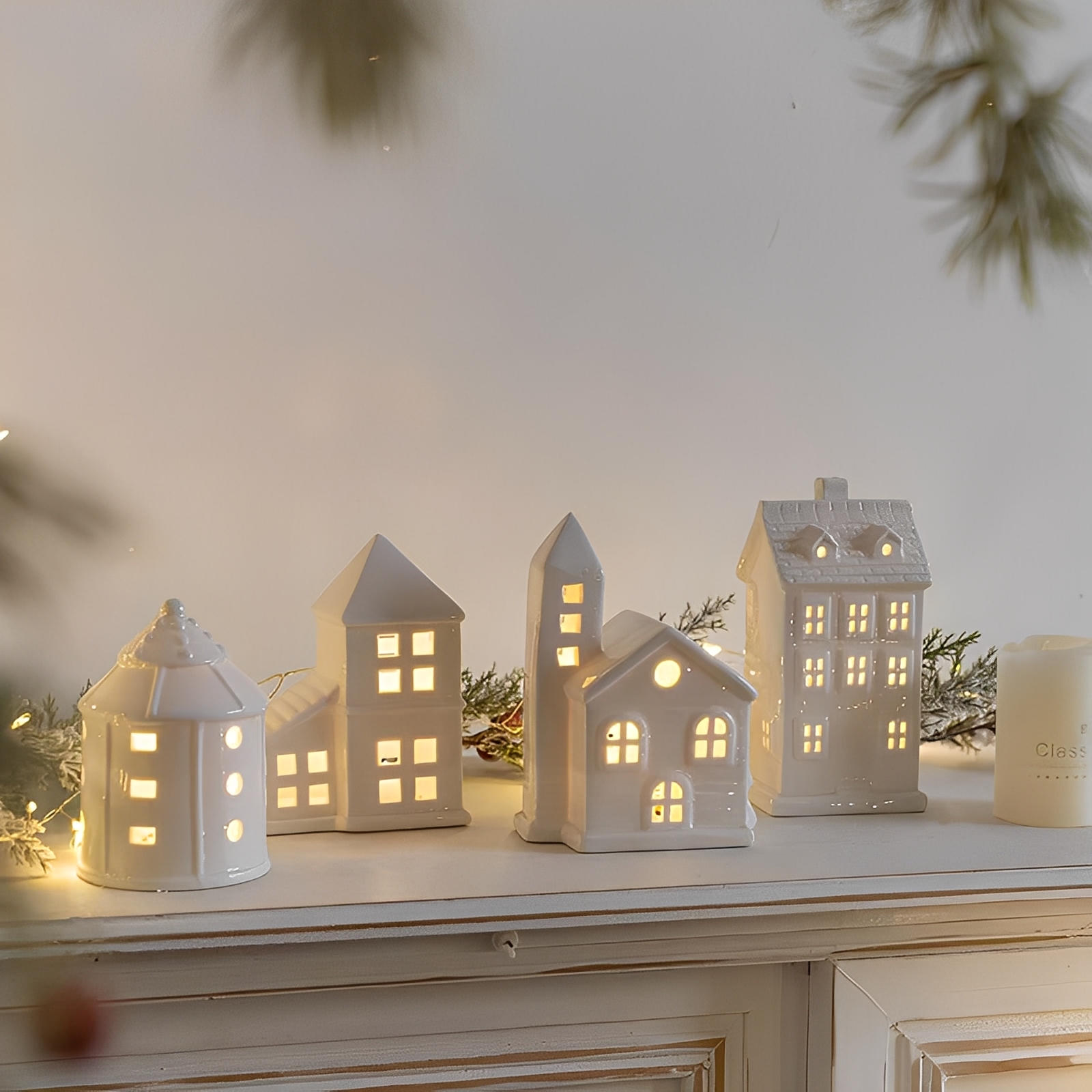 Dale Ceramic Tealight Village