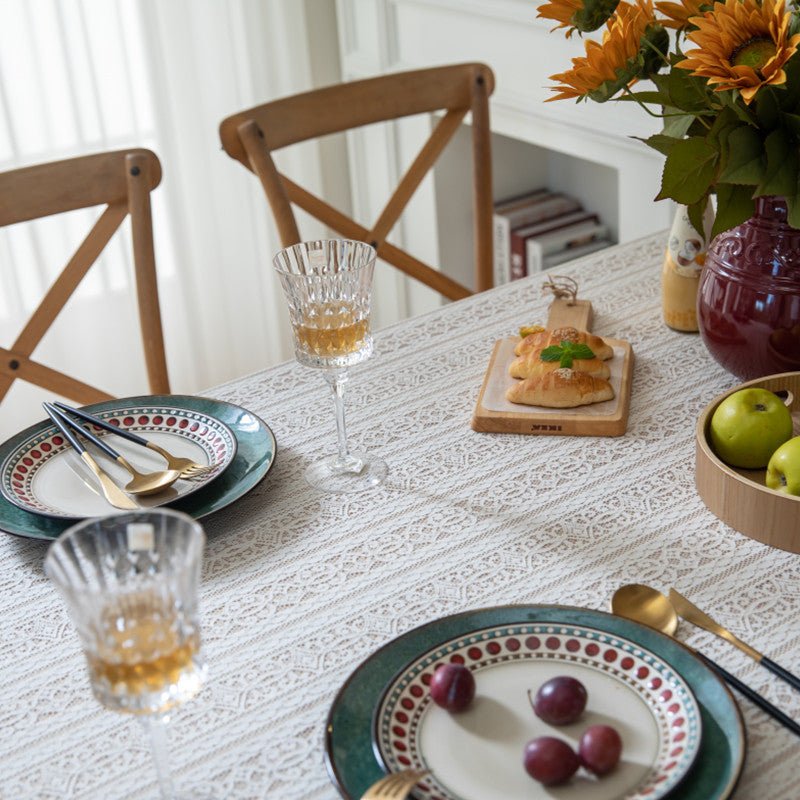Dahlia Doily Floral Lace Table Cloth