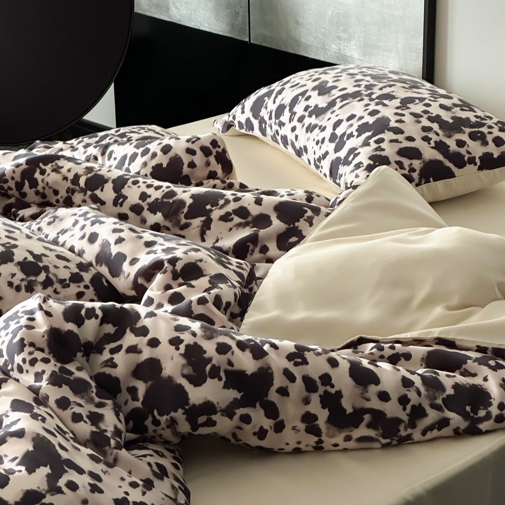 Dalmatian Bedding