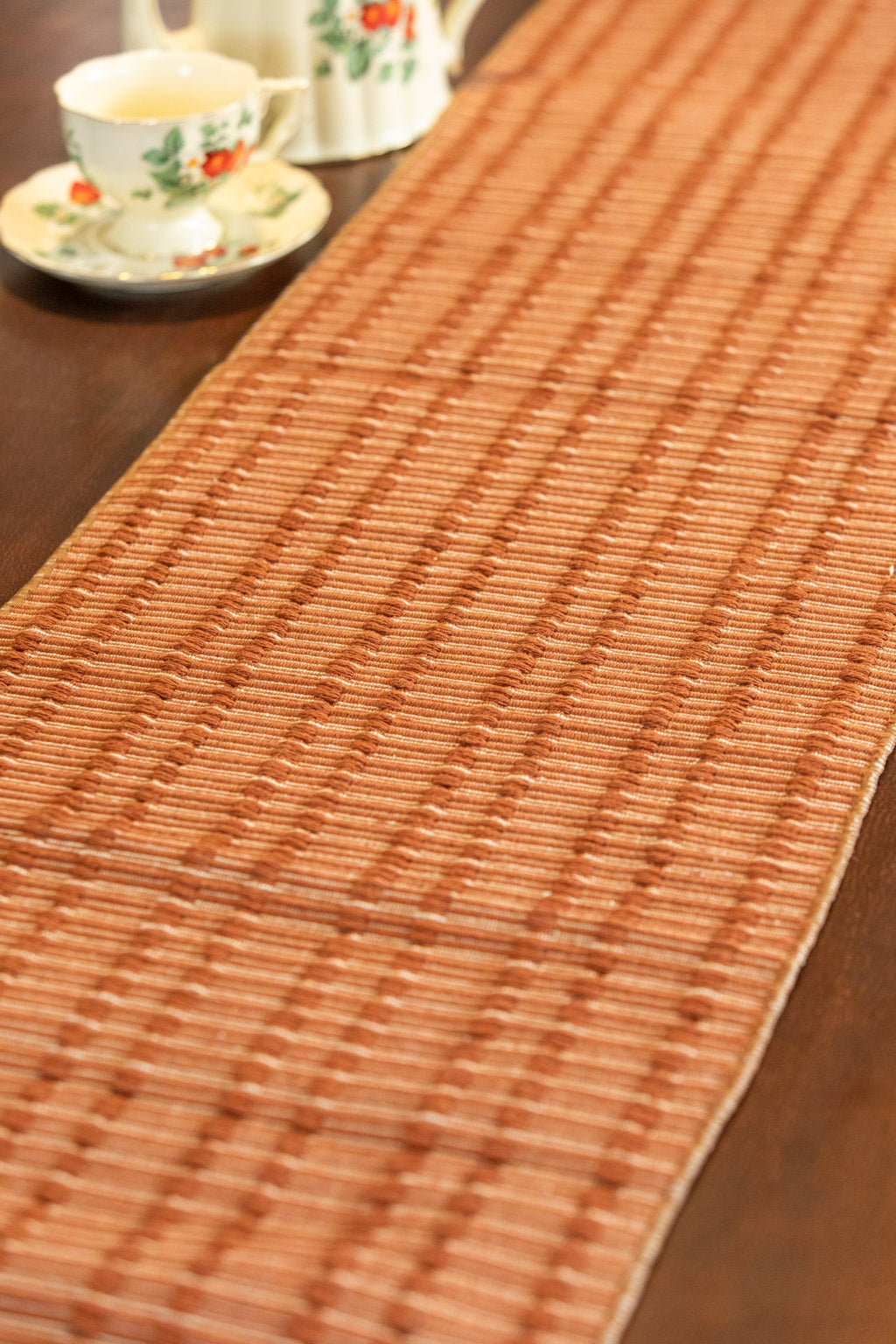 Classic Tassel Table Runner