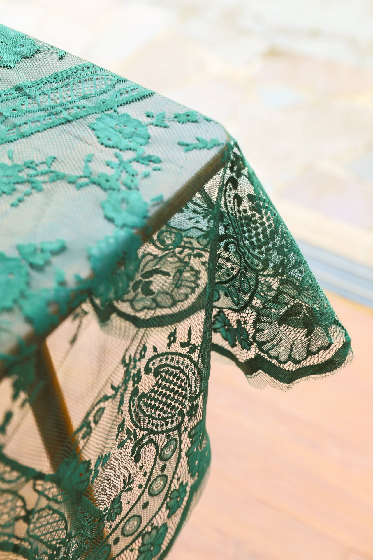 Moss Adventure Lace Round Table Cloth