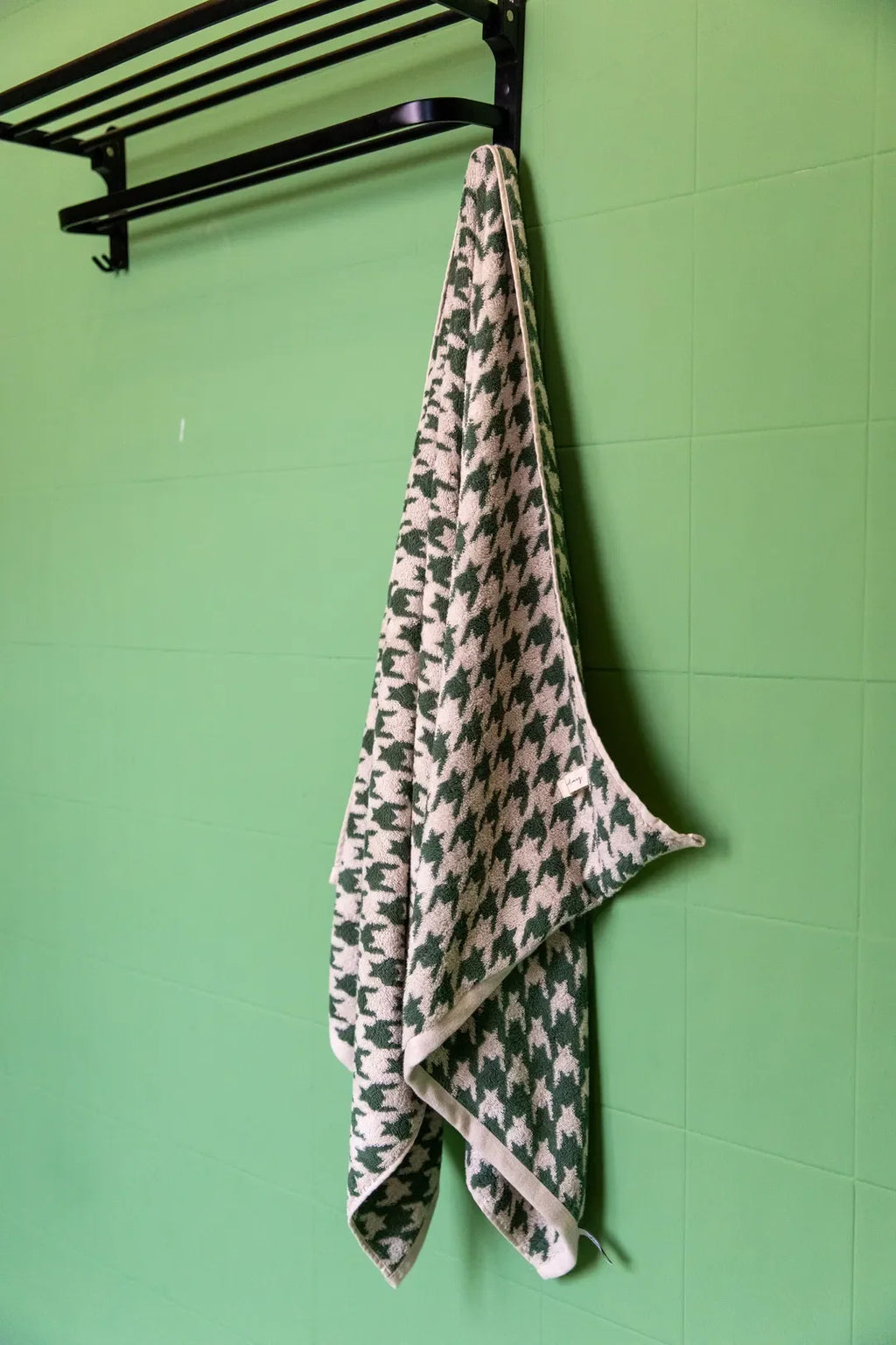 Classic Houndstooth Towel - FINAL SALE