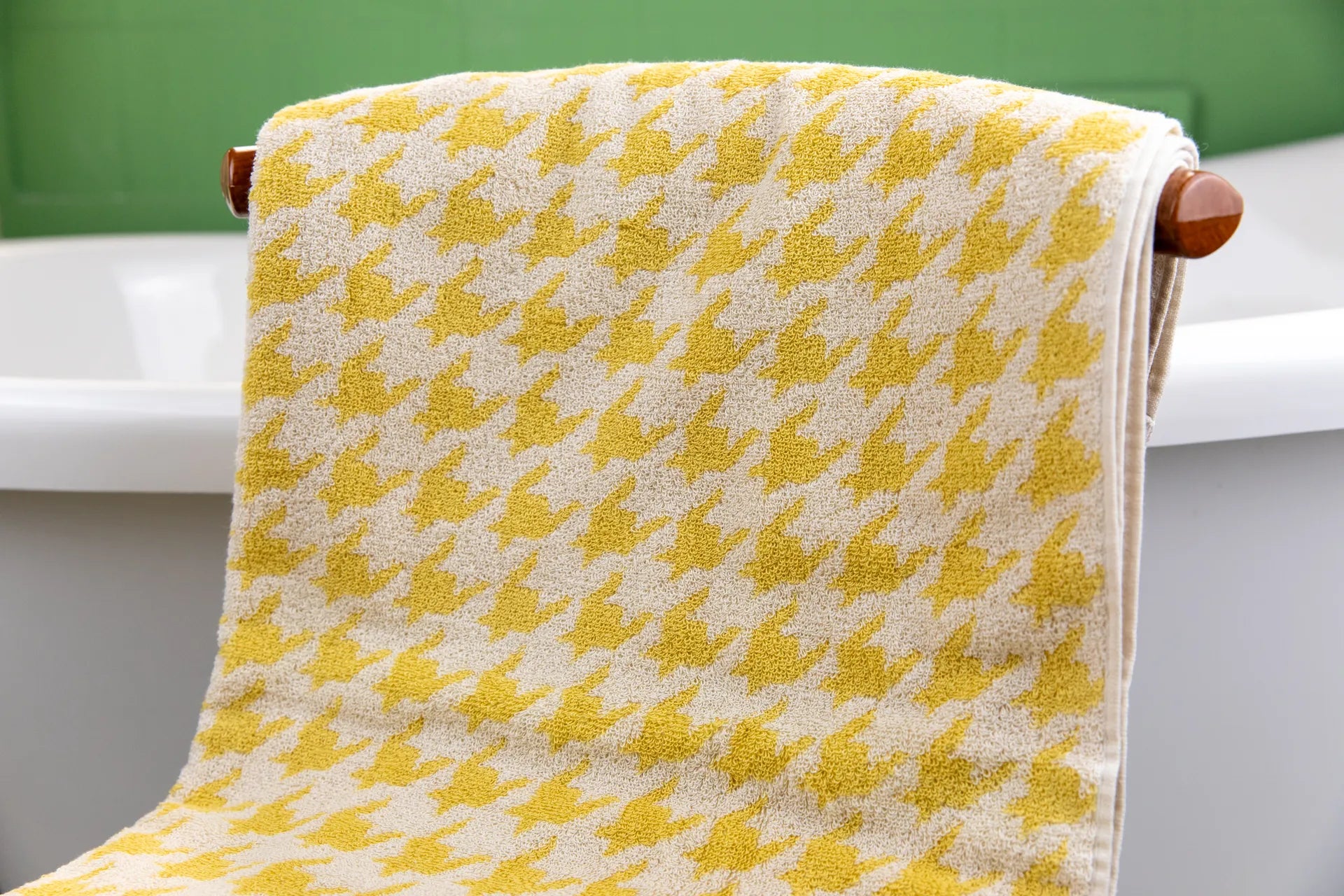 Classic Houndstooth Towel - FINAL SALE