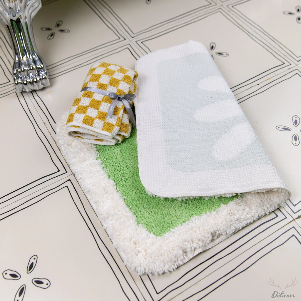 Daisy Petal Bath Mat