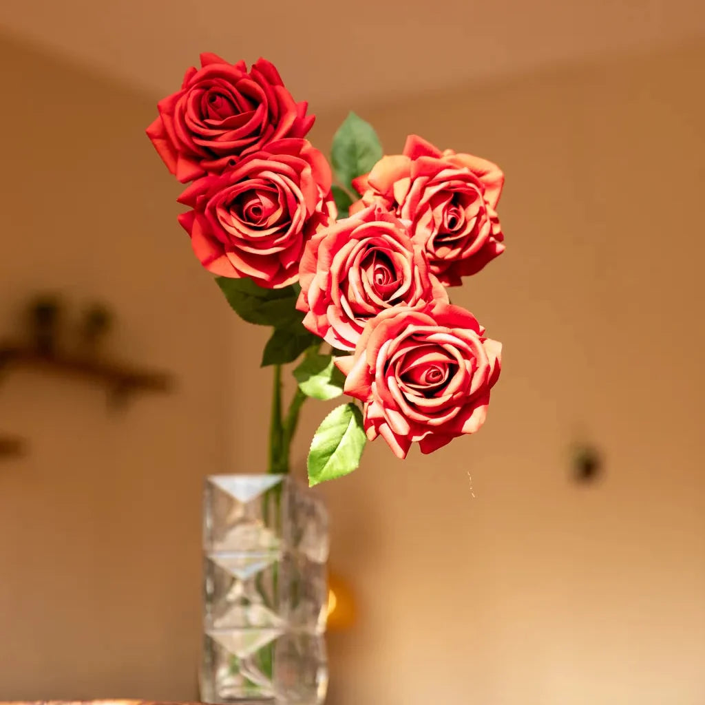Elegant Rose Flower Decor